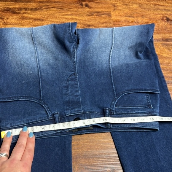 Betabrand medium wash Skinny Jeans - Picture 4 of 11